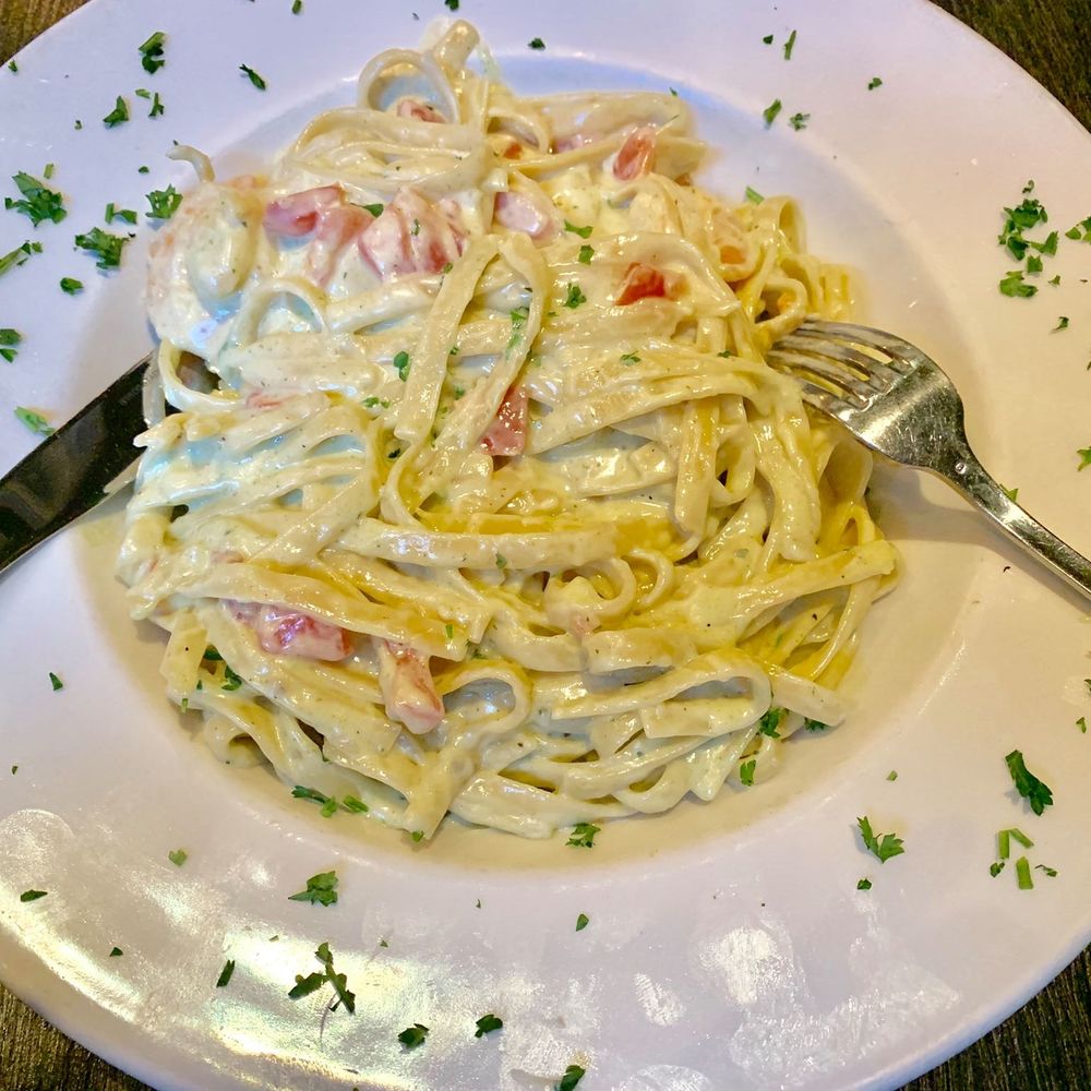 Meet your Posher, Mandi